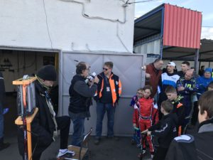 IMG_0584-300x225 <a href="https://www.ligue-de-karting-hdf.com/championnat-de-ligue-de-karting-des-hauts-de-france-2023-journee-1-a-douvrin/">Championnat de Ligue de Karting des Hauts de France 2023 journée 1 à Douvrin</a>