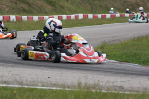 Anneville-J3-JF-2025113-300x200 Résultats – Photos - Journée 3 - Championnat de Ligue de Karting des Hauts de France – Anneville (76)