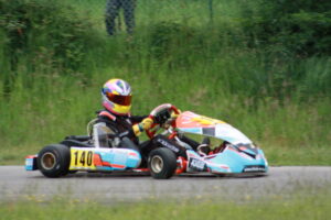 Anneville-J3-JF-202532-300x200 Résultats – Photos - Journée 3 - Championnat de Ligue de Karting des Hauts de France – Anneville (76)